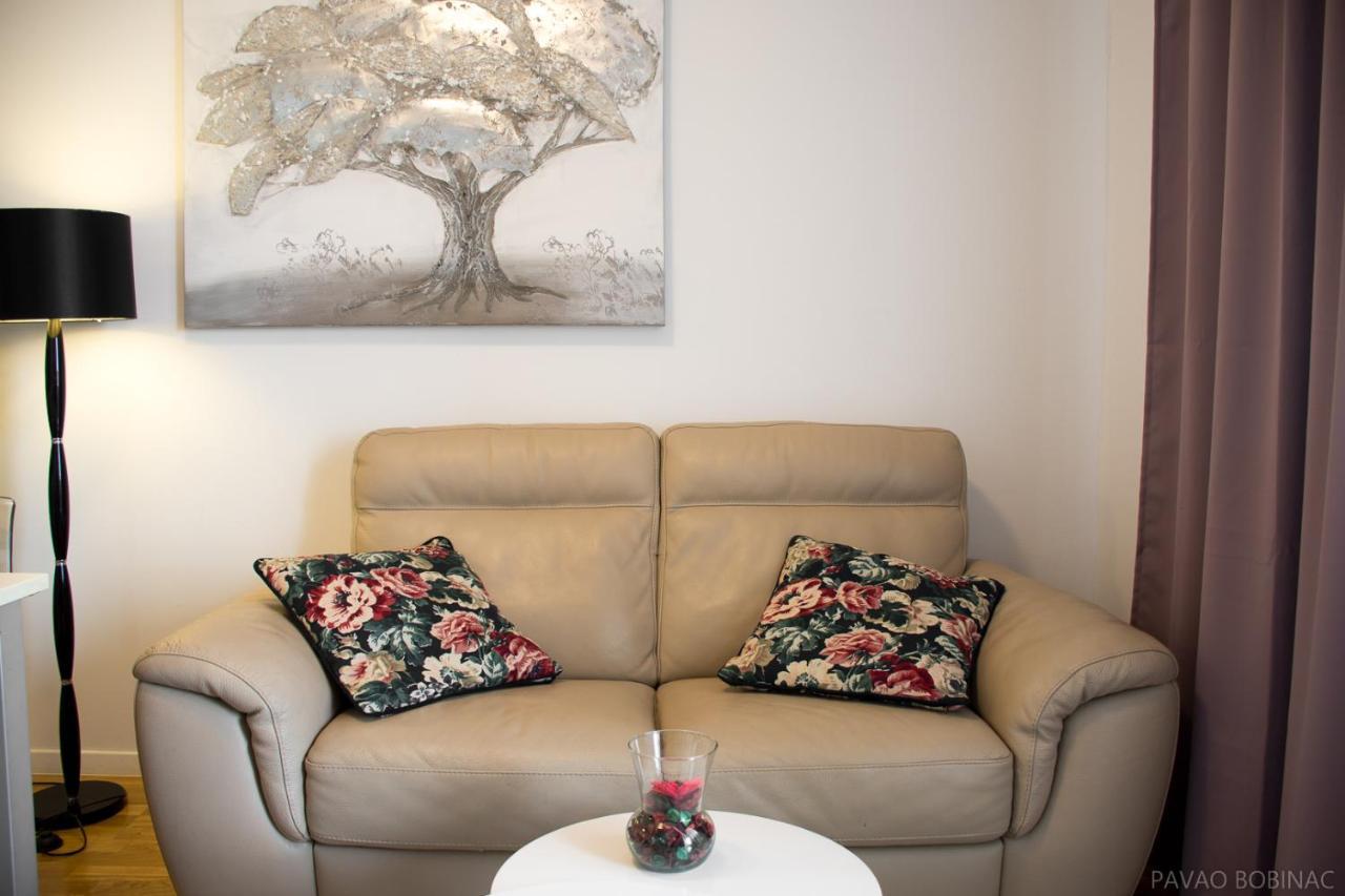 West Residence Luxury Apartment- Parking In Garage Zagreb Dış mekan fotoğraf